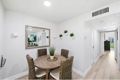957 Circle Drive #D, Delray Beach, FL 33445 - Photo 9