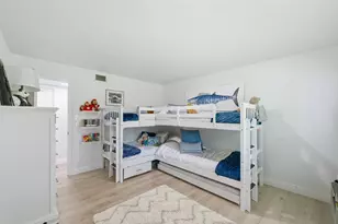 957 Circle Dr, Delray Beach, FL 33445 - Photo 11