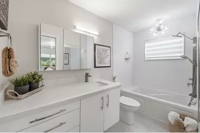 957 Circle Drive #D, Delray Beach, FL 33445 - Photo 15