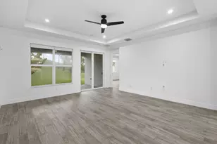 10646 SW Hensley St, Port Saint Lucie, FL 34987 - Photo 21