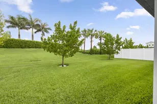 10646 SW Hensley St, Port Saint Lucie, FL 34987 - Photo 43