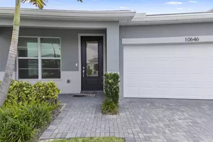 10646 SW Hensley St, Port Saint Lucie, FL 34987 - Photo 3