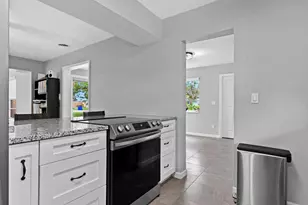 474 22nd St SE, Vero Beach, FL 32962 - Photo 3