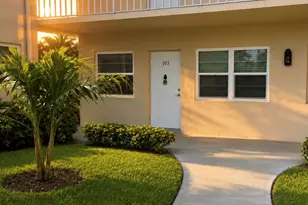 12 Vista Palm Ln, Vero Beach, FL 32962 - Photo 1