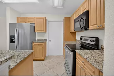 6689 Old Farm Trail, Boynton Beach, FL 33437 - Photo 9