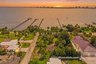 12349 S Indian River Dr, Jensen Beach, FL 34957 - Photo 3
