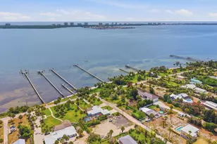12349 S Indian River Dr, Jensen Beach, FL 34957 - Photo 11