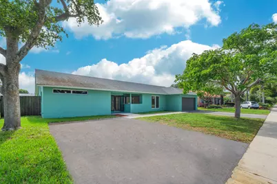 1941 SW 73rd Avenue, Plantation, FL 33317 - Photo 7