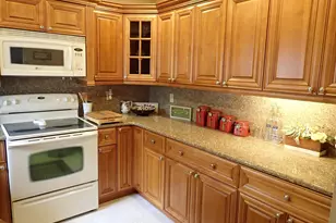 4690 Carambola Cir N, Coconut Creek, FL 33066 - Photo 11