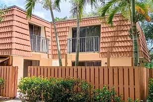 135 Heritage Way, West Palm Beach, FL 33407 - Photo 1