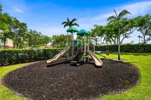 9901 Baywinds, West Palm Beach, FL 33411 - Photo 15
