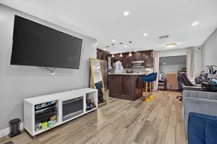 1871 NW 33rd Ave, Lauderhill, FL 33311 - Photo 3