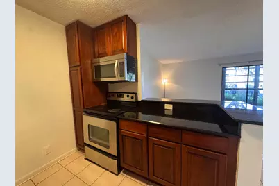 809 NE 199th Street #105-7, Miami, FL 33179 - Photo 31