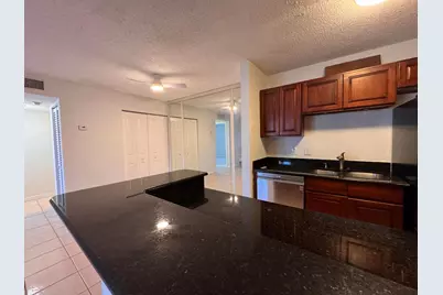 809 NE 199th Street #105-7, Miami, FL 33179 - Photo 25