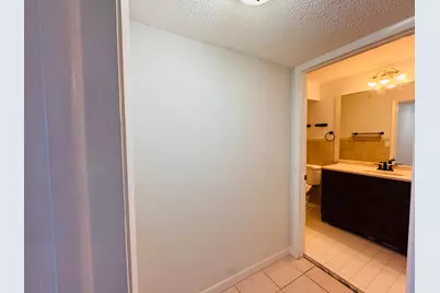 809 NE 199th Street #105-7, Miami, FL 33179 - Photo 15