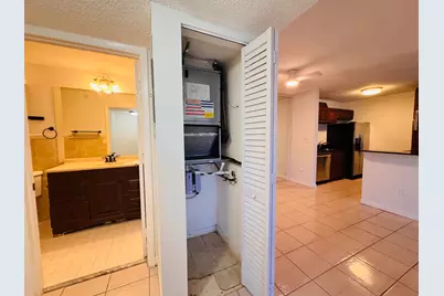809 NE 199th Street #105-7, Miami, FL 33179 - Photo 7