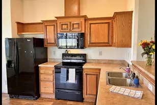 6850 SE Morningside Dr, Stuart, FL 34997 - Photo 3