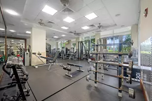 19501 W Country Club Dr, Aventura, FL 33180 - Photo 27