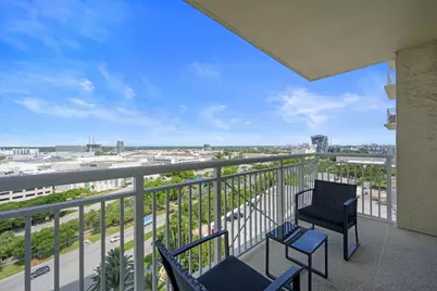 19501 W Country Club Drive #1412, Aventura, FL 33180 - Photo 17