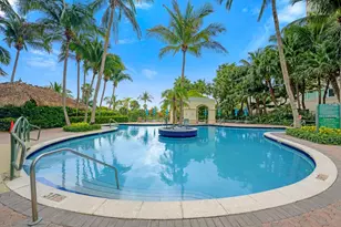 19501 W Country Club Dr, Aventura, FL 33180 - Photo 19