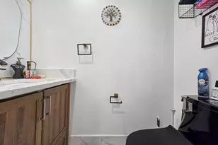 1877 NE 15th Ave, Fort Lauderdale, FL 33305 - Photo 9