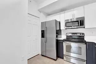 4903 Midtown Ln, Palm Beach Gardens, FL 33418 - Photo 5