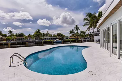 411 SE 2nd Avenue, Pompano Beach, FL 33060 - Photo 5
