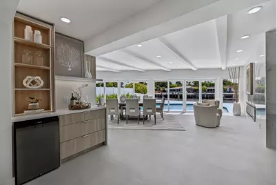 411 SE 2nd Avenue, Pompano Beach, FL 33060 - Photo 13
