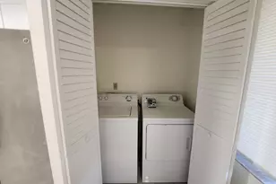 903 NW 79th Terrace, Plantation, FL 33324 - Photo 13