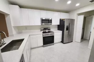 903 NW 79th Terrace, Plantation, FL 33324 - Photo 5