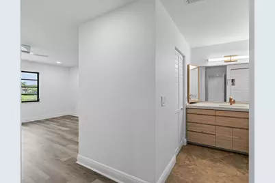 8460 Casa Del Lago, Boca Raton, FL 33433 - Photo 17