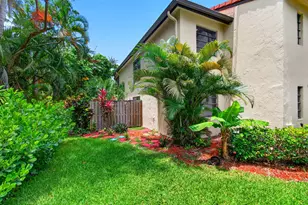8460 Casa Del Lago, Boca Raton, FL 33433 - Photo 5