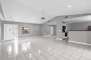 1273 Spring Cir Dr, Coral Springs, FL 33071 - Photo 11