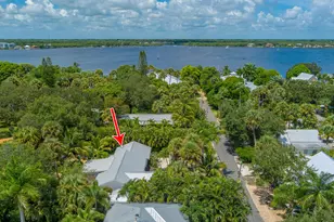 547 SW Riverview St, Stuart, FL 34994 - Photo 11