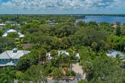 547 SW Riverview Street, Stuart, FL 34994 - Photo 15