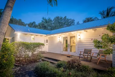 547 SW Riverview Street, Stuart, FL 34994 - Photo 5