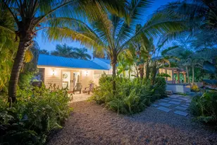 547 SW Riverview St, Stuart, FL 34994 - Photo 9