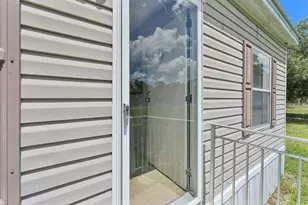 220 N Sendero St, Clewiston, FL 33440 - Photo 3