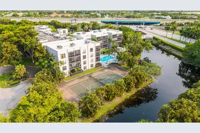 1021 Mockingbird Lane #211, Plantation, FL 33324 - Photo 1