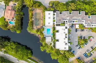 1021 Mockingbird Ln, Plantation, FL 33324 - Photo 9