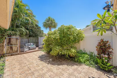 7627 Sierra Drive W, Boca Raton, FL 33433 - Photo 31