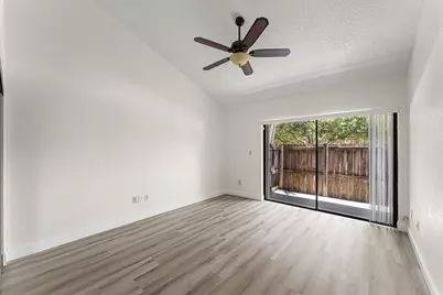 7627 Sierra Drive W, Boca Raton, FL 33433 - Photo 21