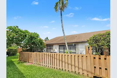 1160 Parkside Green Drive #F, Greenacres, FL 33415 - Photo 5