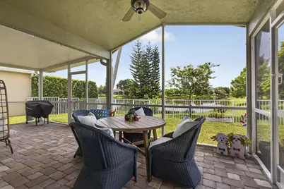 120 Saratoga Boulevard E, Royal Palm Beach, FL 33411 - Photo 37