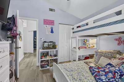 120 Saratoga Boulevard E, Royal Palm Beach, FL 33411 - Photo 23