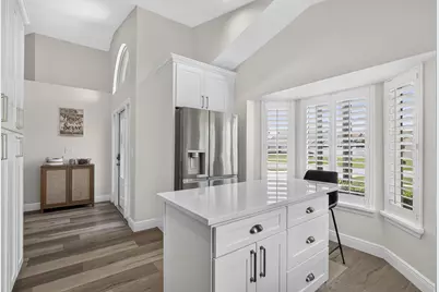 120 Saratoga Boulevard E, Royal Palm Beach, FL 33411 - Photo 9