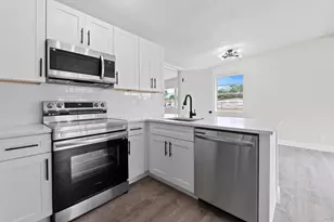 2415 Lewis Rd, West Palm Beach, FL 33415 - Photo 9