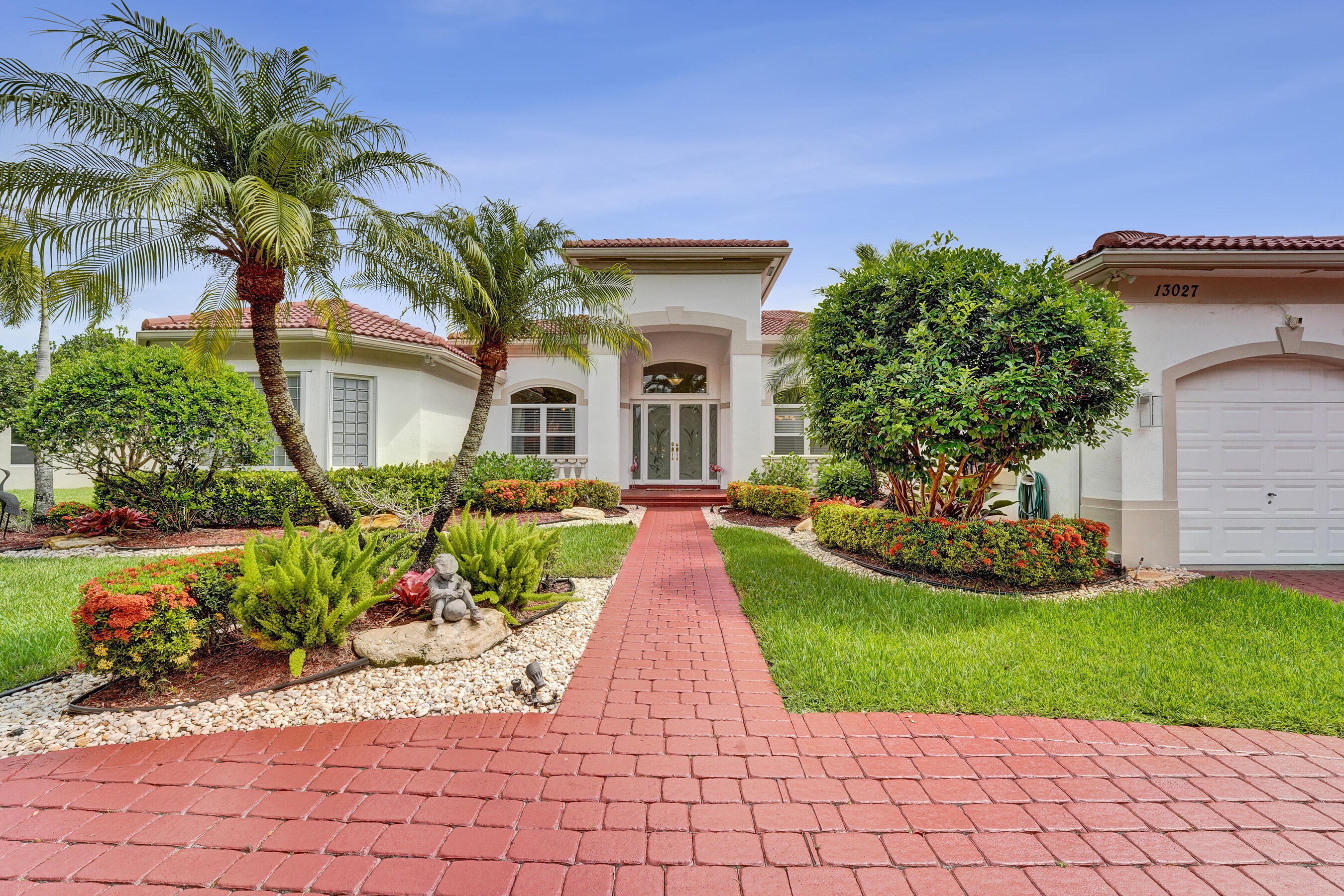 13027 SW 41st St - 13027 SW 41st St, Davie, FL 33330 Luxury Property | Jose Angel Pina