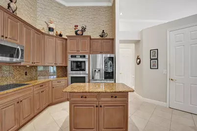13027 SW 41st Street, Davie, FL 33330 - Photo 17