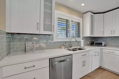 248 Codrington Drive, Lauderdale by the Sea, FL 33308 - Photo 15
